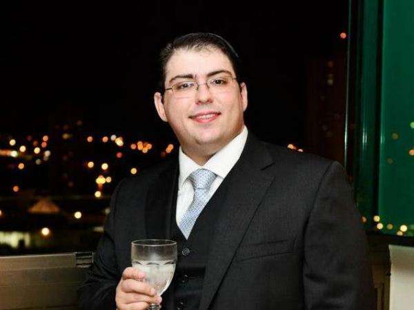 Jornalista morre ao ser arremessado de caminhonete em capotagem na MS-384