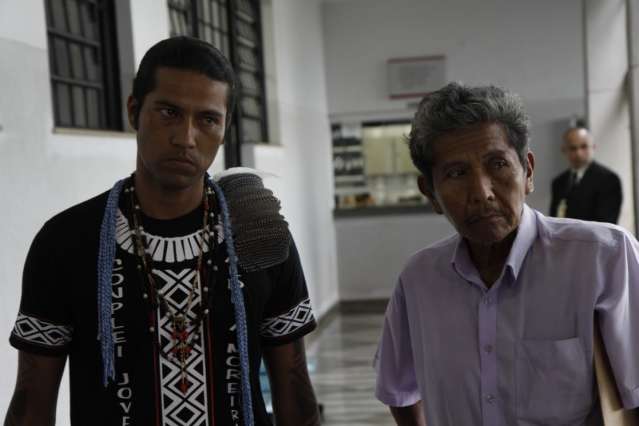 &Iacute;ndios e propriet&aacute;rio fecham acordo e v&atilde;o dividir fazenda invadida