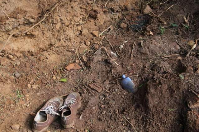 Causa da morte de travesti &eacute; mist&eacute;rio e pol&iacute;cia busca pista com testemunhas