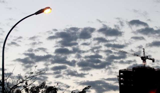 Massa de ar seco e sol predominam no Estado nesta quarta-feira 