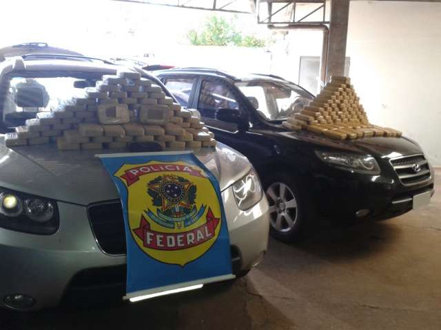 PF apreende coca&iacute;na avaliada em R$ 2 milh&otilde;es em dois carros de luxo