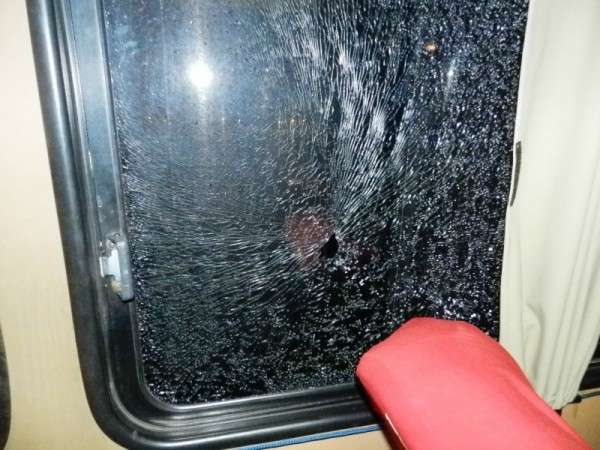 Jogadores e &ocirc;nibus do Costa Rica s&atilde;o apedrejados ap&oacute;s vit&oacute;ria contra o Misto