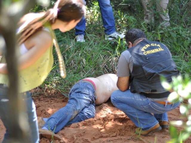  Homem encontrado morto a pauladas pr&oacute;ximo ao aeroporto Teruel tinha 49 anos