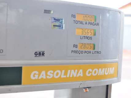 Com reajuste à vista, gasolina deve chegar aos R$ 3 por litro na Capital
