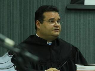 Fábio Trad atuando como advogado em júri no dia 24 de novembro (Foto: André Bittar)