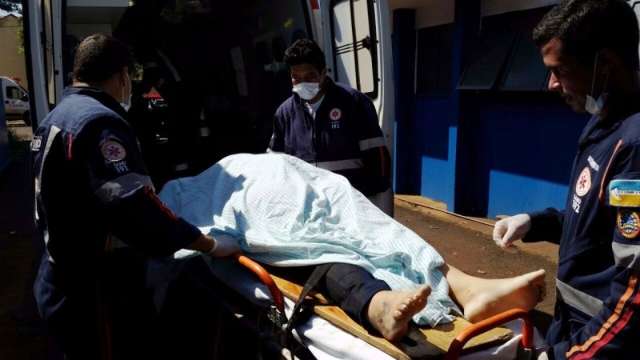 Acidente mata passageira de moto e deixa pai dela em estado grave