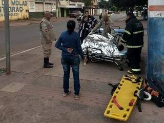 Homem foi socorrido e levado para o pronto-socorro municipal (Foto/Divulgação)