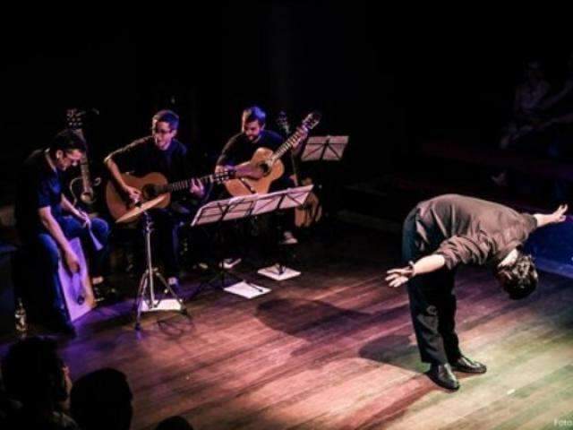 Show de m&uacute;sicas censuradas &eacute; resultado de pesquisa e compromisso com passado 