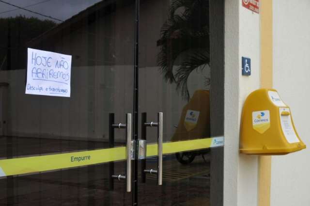 Ladr&otilde;es arrombam ag&ecirc;ncia dos Correios no bairro S&atilde;o Louren&ccedil;o