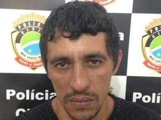 Luciano França Sousa preso na tarde desta quarta-feira por policiais da 6ª D.P de Campo Grande. (Foto: Divulgação)
