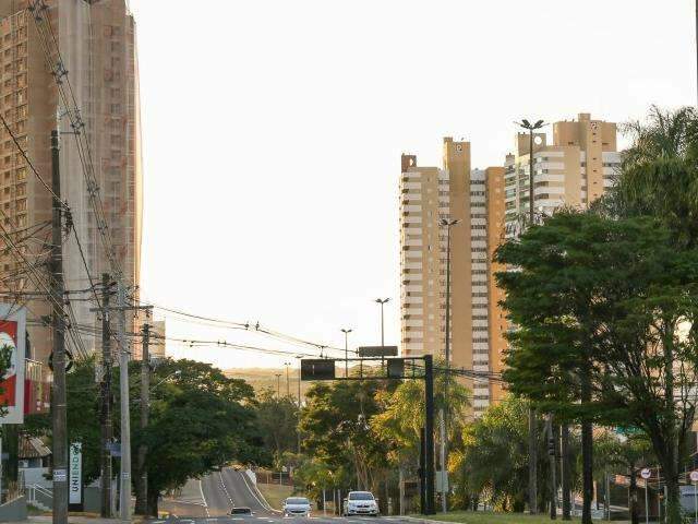 Domingo ser&aacute; de c&eacute;u claro e n&eacute;voa seca em Mato Grosso do Sul 