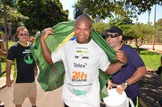 Maratonista consegue completar &quot;Desafio 24 Horas&quot; em Campo Grande