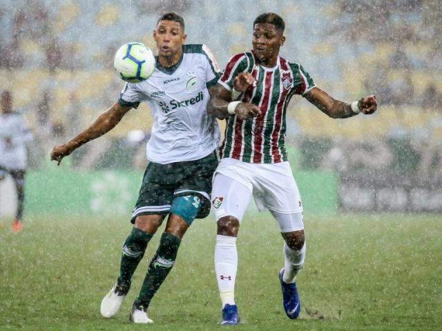 Sob chuva, Fluminense faz 2 a 0 no Luverdense e avan&ccedil;a &agrave;s quartas de final 