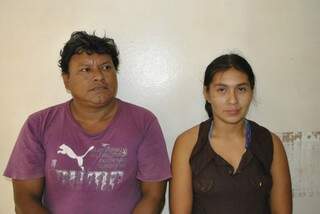 O casal foi preso em flagrante por tráfico de drogas. (Foto: Osvaldo Duarte)