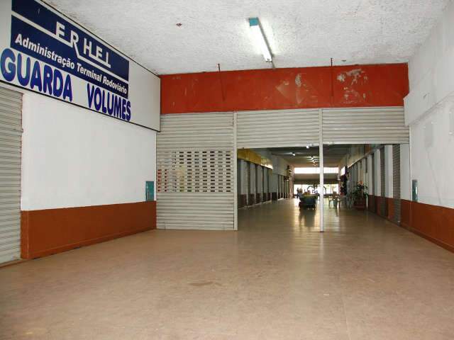  Her&oacute;is da persist&ecirc;ncia, comerciantes devem ficar no pr&eacute;dio da antiga rodovi&aacute;ria