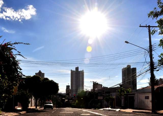 Dia amanhece com sol, mas previs&atilde;o &eacute; de tempo nublado 