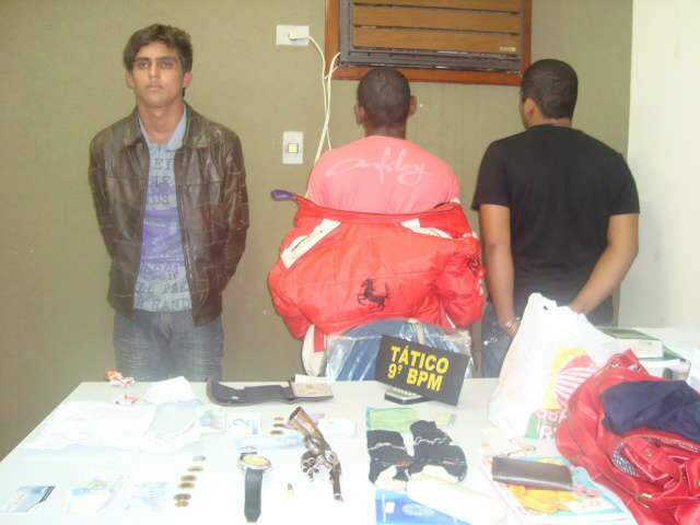  Adolescentes s&atilde;o apreendidos depois de cometerem v&aacute;rios assaltos na Capital