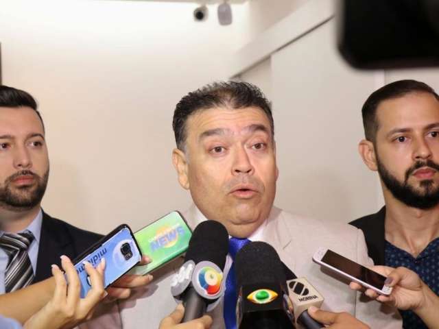 Expulso da PM, ex-tenente que furtou corpo de ex recebe sal&aacute;rio de R$ 6 mil