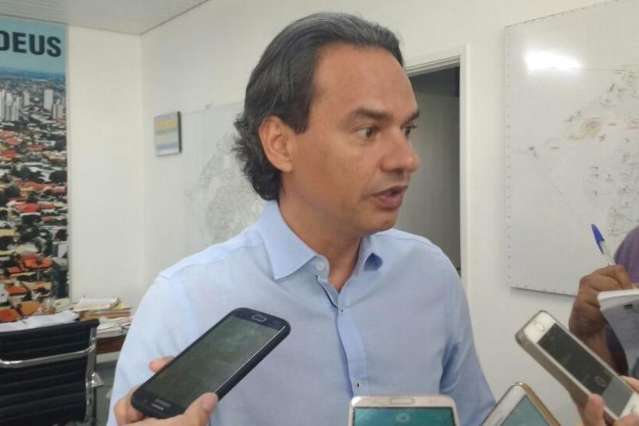 Prefeito vai vetar projeto sobre parada gay por trazer despesas ao munic&iacute;pio