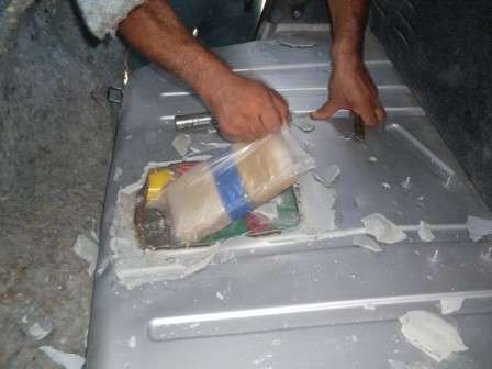 Traficante transportava 36 kg de pasta-base em picape