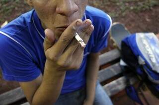 Capital lidera ranking de estudantes que experimentaram cigarro. (Foto: Cleber Gellio/Arquivo)