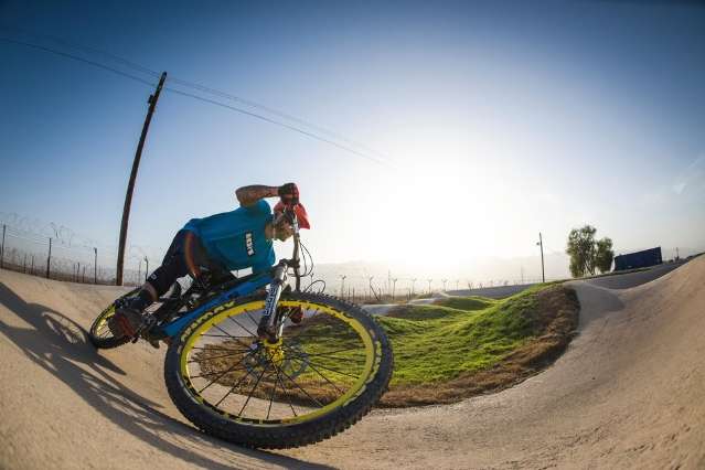 Costa Rica lan&ccedil;a pista de pump-track e j&aacute; entra no clima do Mundial de MTB