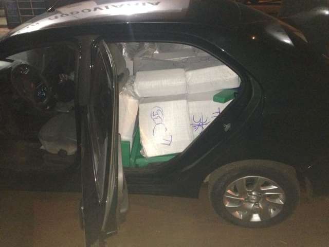 Adolescente &eacute; preso tentando levar 750 kg de maconha para Goi&aacute;s