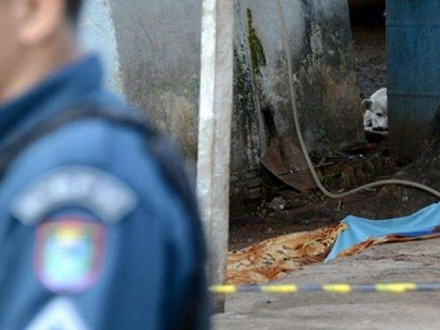 Mulher mata irm&atilde;o a facada para se defender de agress&otilde;es