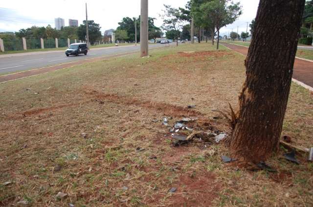 Jovem embriagado bate carro e &eacute; preso ap&oacute;s acidente com 4 feridos 