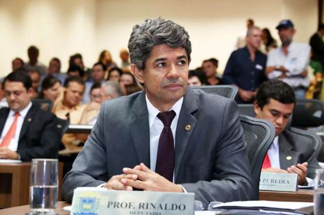 Deputados citam avan&ccedil;o em nova proposta do governo sobre ITCD