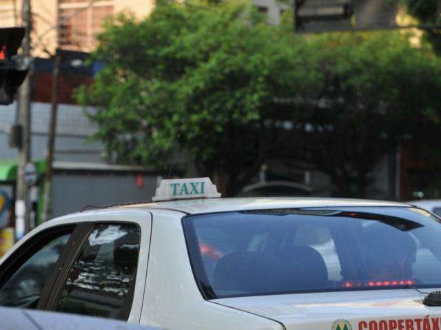 Taxistas e mototaxistas ser&atilde;o vacinados contra gripe no fim de semana