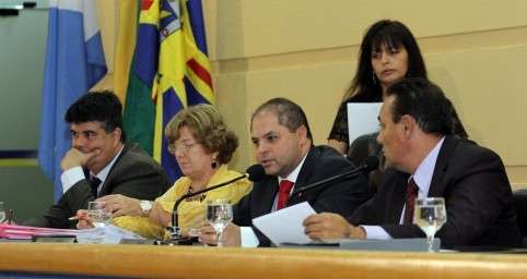 C&acirc;mara de Campo Grande aprova 23 projetos e vota amanh&atilde; mais 15