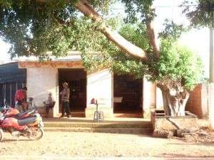 Adolescente de 17 anos mata idoso com peda&ccedil;o de concreto