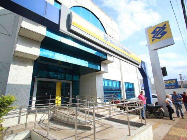 Banco do Brasil abre duas horas mais cedo para atender aposentados