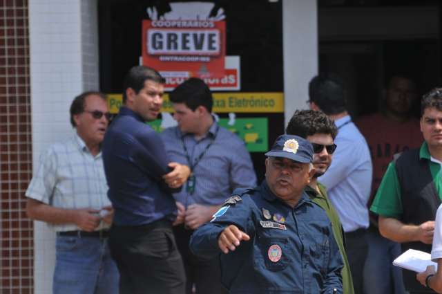 Pol&iacute;cia Militar &eacute; acionada por som alto em cooperativa pr&oacute;xima &agrave; Santa Casa