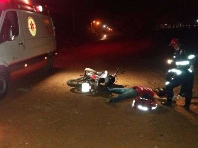 Motociclista &eacute; executado com quatro tiros no interior 