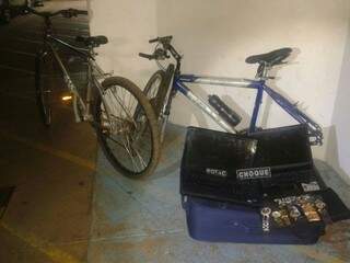 Bicicletas, joias, notebooks e uma mala foram recuperados (Foto: Divulgação)