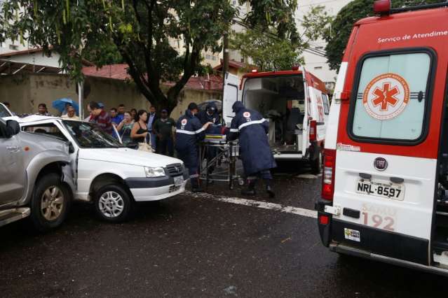 Acidente envolvendo oito pessoas causa confus&atilde;o no S&atilde;o Francisco