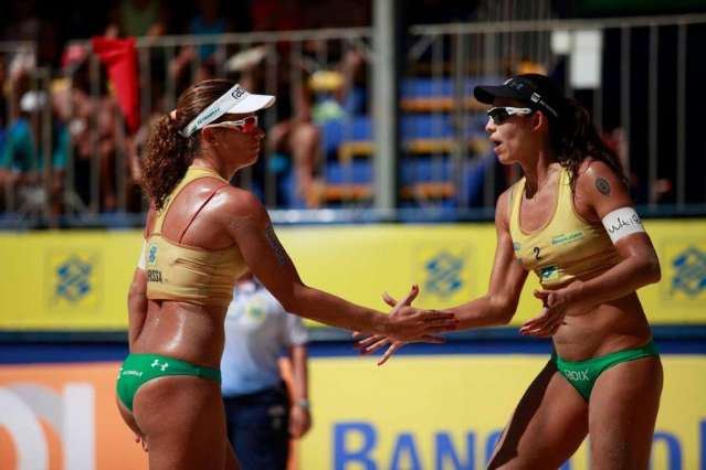 Dupla Talita e Larissa disputa Circuito Mundial de olho nas olimp&iacute;adas