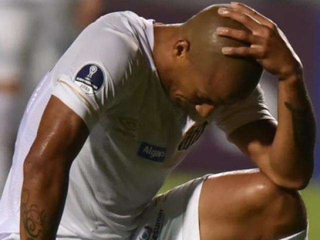 Santos n&atilde;o sai do empate contra o River e est&aacute; fora da Sul-Americana