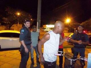 O motivo das agressões são desconhecidos e será investigado pela Polícia Civil. (Foto: Três Lagoas Notícias)