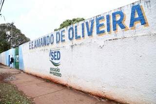 Escola estadual no Piratininga aderiu a paralisação. (Foto: Marcos Ermínio)