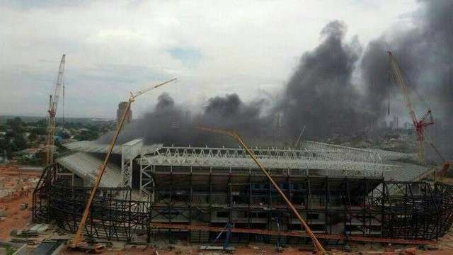 Sede da Copa, Arena Pantanal em Cuiab&aacute; &eacute; atingida por inc&ecirc;ndio