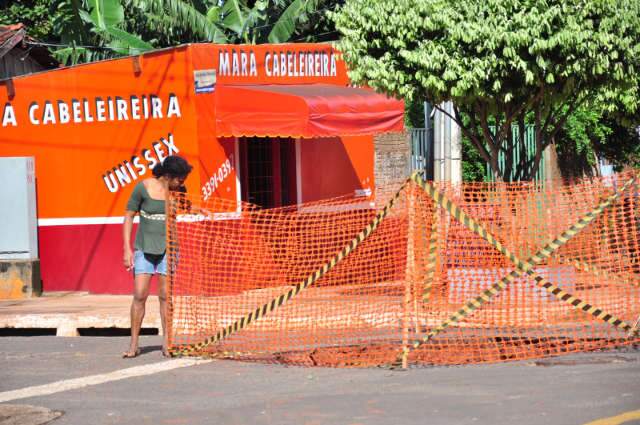  Depois de alagamento, eros&atilde;o agora &eacute; o problema no Bairro Nova Campo Grande