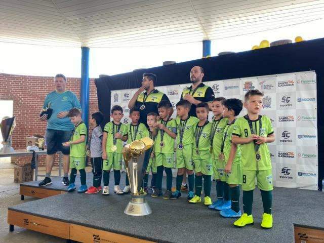 Pelezinho &eacute; campe&atilde; da Copa Brasil de futsal em Santa Catarina 