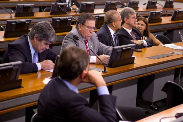 Giroto pede inclus&atilde;o de R$ 527 milh&otilde;es em emendas para MS no or&ccedil;amento