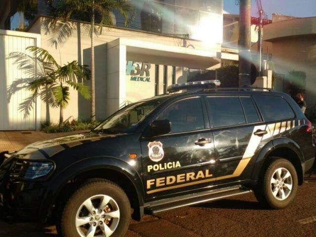 Pol&iacute;cia Federal cumpre mandado da Lama Asf&aacute;ltica na sede da Eldorado