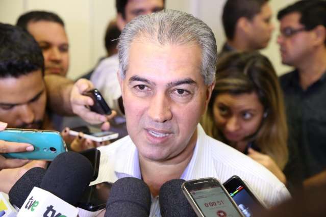 Reinaldo diz que o problema do Aqu&aacute;rio n&atilde;o &eacute; pol&iacute;tico e sim de pol&iacute;cia