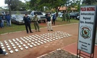 Pol&iacute;cia paraguaia encontra 300 quilos de coca&iacute;na em S10 na fronteira com MS