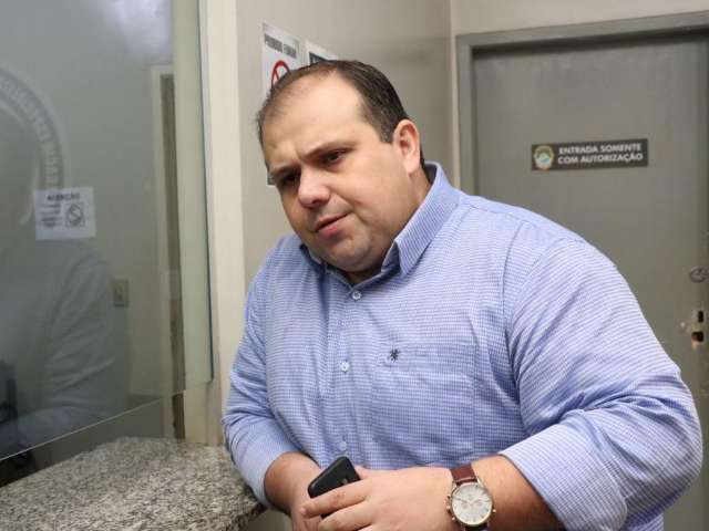 Presos por extorquir prefeito foram atra&iacute;dos para hotel e pegos na Capital 